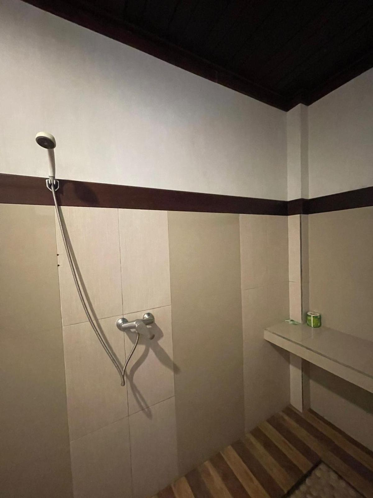 Bali Munduk Delux Bungalow Villa Singaraja Buitenkant foto