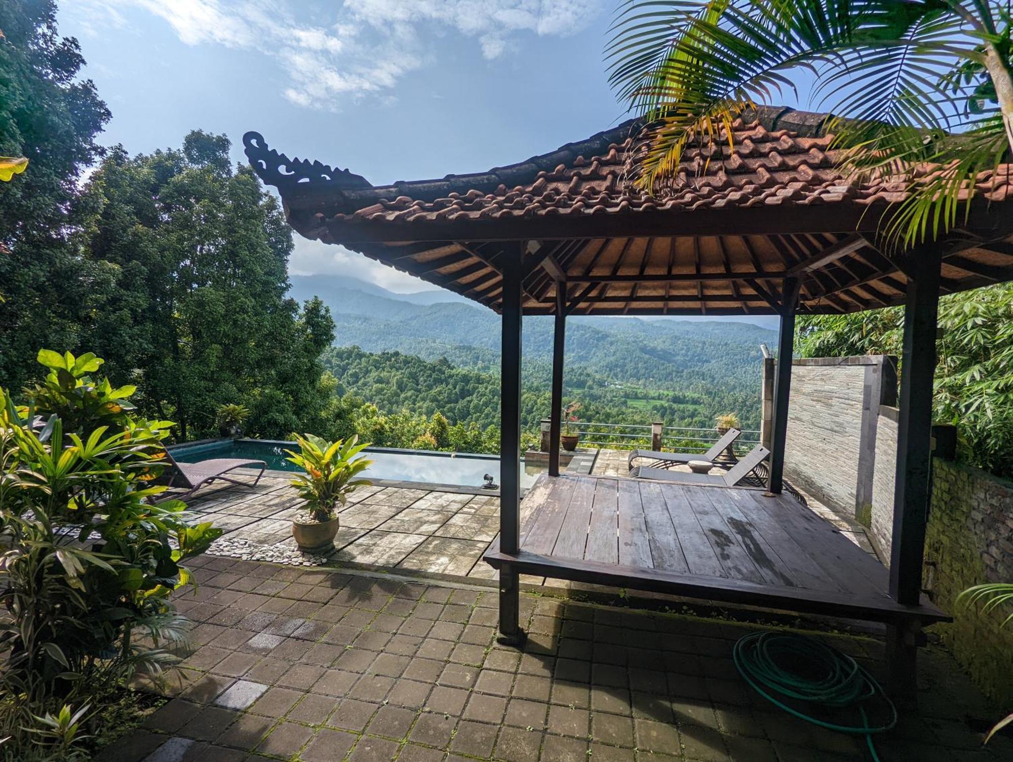 Bali Munduk Delux Bungalow Villa Singaraja Buitenkant foto